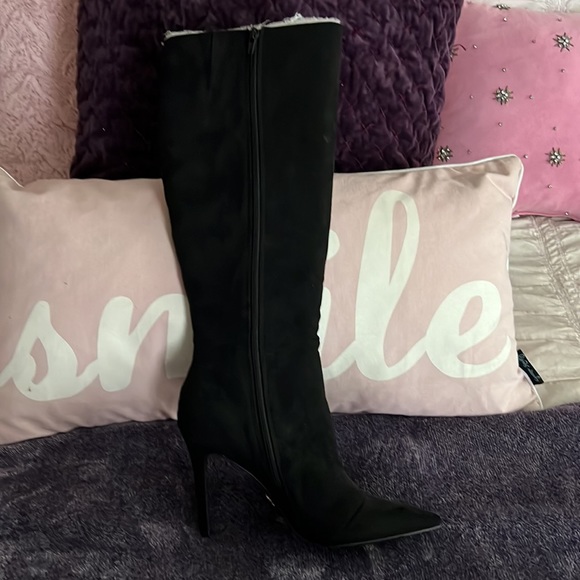 Women’s faux suede new without tags black knee-high boots.size 8 medium - Picture 4 of 10